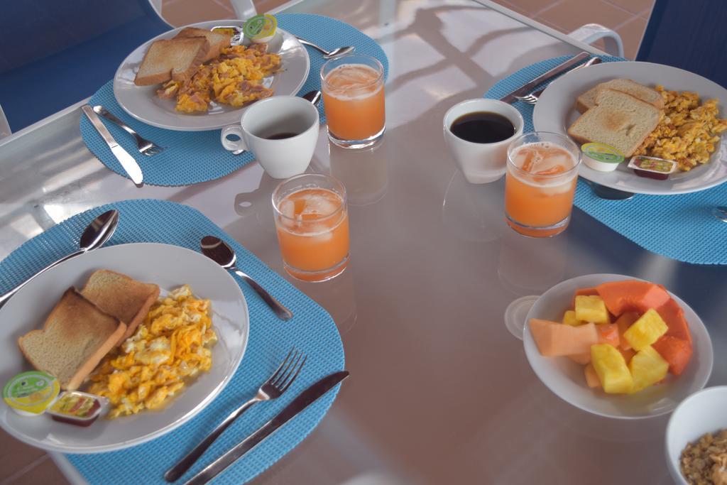 Hotel Villa Colonial By Akel Hotels Cartagena Bagian luar foto